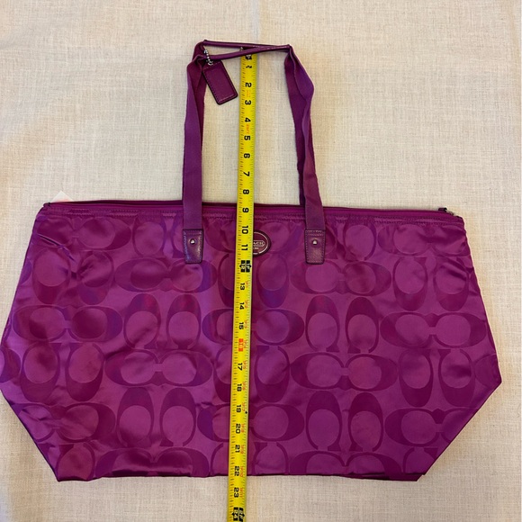 Oversized Coach Weekender Bag - Picture 2 of 8